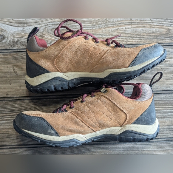 Columbia Techlite Hiking Walking  Shoe Size 9 Excellent Outer Sole, Suede Outer - Picture 8 of 14